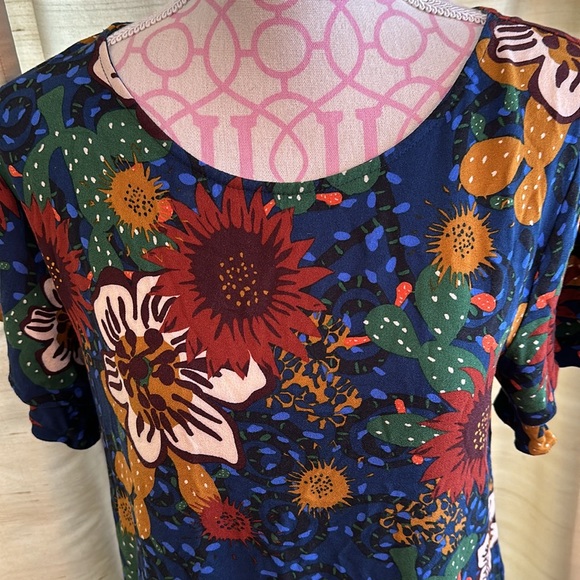 Cantao viver bem floral dress cactus ruffle sleeves and bottom size medium - Picture 2 of 5